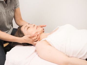 美容整体にお使いいただけます。 - LEGACY白金 24時間OK!!【白金高輪駅徒歩4分】完全個室プライベートサロンの室内の写真