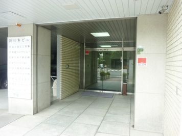 大阪会議室 新日本ビル梅田店 第1会議室（31～45名）5階のその他の写真