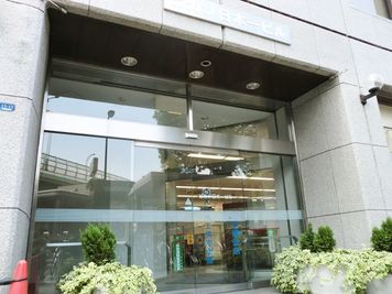 大阪会議室 ピカソ日本一ビル日本橋駅前店 第2会議室の外観の写真