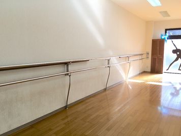 北山田 TS スタジオ 貸切ダンススタジオの室内の写真