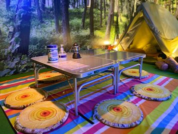 ⛺雨の日でもキャンプ・全天候型インドアキャンプ場⛺テントとワタシ 🏳‍🌈💓Girls Kiyanp　Party💓🏳‍🌈の室内の写真