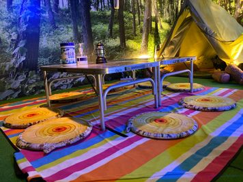 ⛺雨の日でもキャンプ・全天候型インドアキャンプ場⛺テントとワタシ 🏳‍🌈💓Girls Kiyanp　Party💓🏳‍🌈の室内の写真