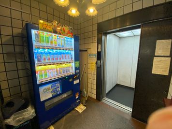 ⛺雨の日でもキャンプ・全天候型インドアキャンプ場⛺テントとワタシ 🏳‍🌈💓Girls Kiyanp　Party💓🏳‍🌈の入口の写真