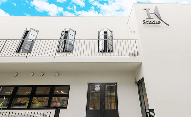 ピアノのある防音室 - Studio H(スタジオアッシュ)