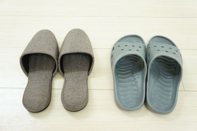 土足厳禁ですので、こちらのスリッパに履き替えるかご持参下さい - レンタルスペースフォレスト 会議セミナー、教室、物販展示会の設備の写真