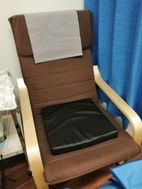 椅子④⑤メドマー用になりますが、自由にお座り頂いて結構です★ - ※※さくら鍼灸整骨院（伊丹）※※ 阪急伊丹駅東徒歩３分☆マッサージ等に利用OK※当院共有時間あり※の設備の写真
