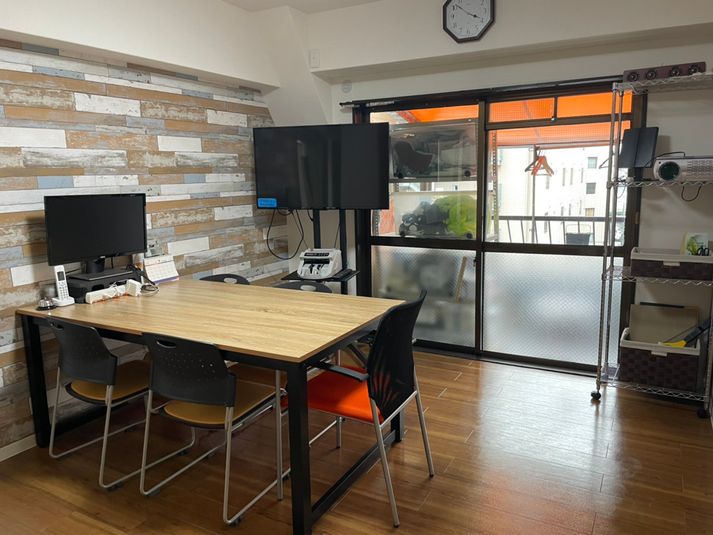 カメラ一つで、誰でも気軽に撮影が楽しめるレンタルスタジオ - B-STA