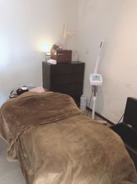 Este Salon Angelle 完全個室エステスペースの室内の写真