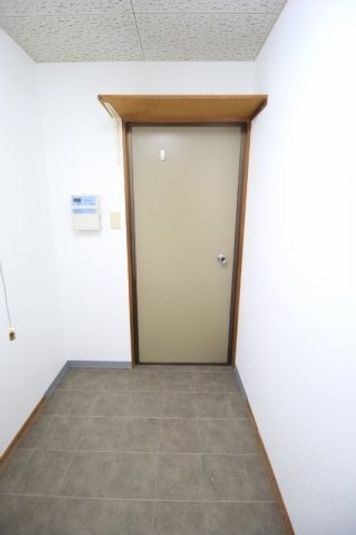トランクルーム室内 - トランクルーム KDボックス トランクルーム、貸倉庫の室内の写真