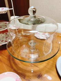 ガラスのケーキドーム - お家サロン まりい★ろーず キッチン付きレンタルスペースの設備の写真