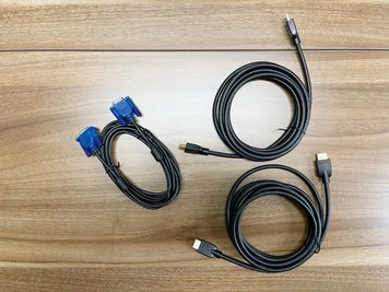 たくすぺ会議室★池袋駅徒歩１分！駅近・やすい・多目的・飲食可★ 気軽に使える多目的レンタルスペース♡の設備の写真