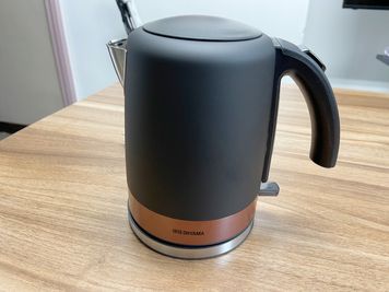 たくすぺ会議室★池袋駅徒歩１分！駅近・やすい・多目的・飲食可★ 気軽に使える多目的レンタルスペース♡の設備の写真