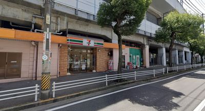 徒歩3～4分のところにコンビニ3店舗あります。 - 福山駅 大黒町 貸会議室 駅から徒歩8分、44名収用、高速WiFi コインP有２４時間OKのその他の写真