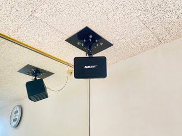 BOSE天井吊り下げスピーカー - アドレstudio アドレCスタジオの設備の写真