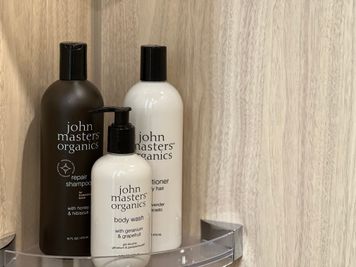 シャワールームにもjohn masters organics！とてもいい香りです。 - CARPE DIEM STUDIO レンタルスタジオの室内の写真