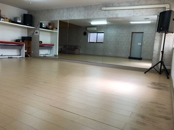 久留米レンタルスタジオ DMCダンススクール サブスタジオの室内の写真