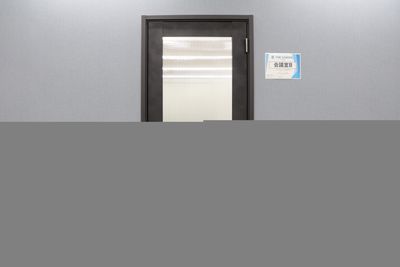 【「会議室B」という貼り紙が目印です】 - 【閉店】TIME SHARING 平和島 【閉店】28名着席「会議室B」の入口の写真