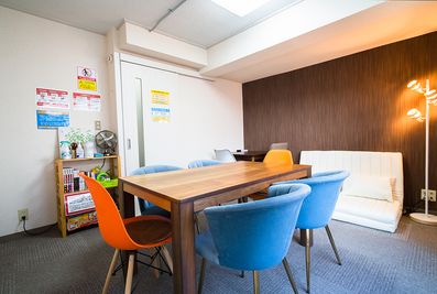 ヘヴン大宮会議室の室内の写真