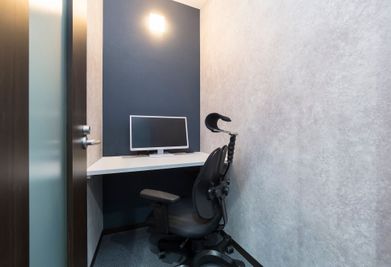 ～50%OFF！マイナビ運営＜ROOM3＞完全個室で安心！転職活動等のWEB面接に人気★高速Wi-Fi/フリードリンク/モニター - PERSONAL SUITE 新橋