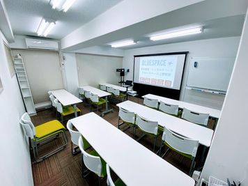 後方右側からのイメージ - ブルースペース上野駅前4A&4B(2部屋あり） 4B(402) 貸し会議室の室内の写真