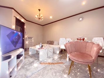 【💎シルビア駅前💎】駅徒歩2分✨光回線導入⭐️リングライト無料♪12人OK♪カラオケ🎤キッチン充実🍽全リフォーム済♥ - 駅２分/完全個室