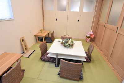 【和室】 - コワーキング＆レンタルスペース【ゆるり屋】 コワーキングスペース【ゆるり屋】オープンスペースの室内の写真