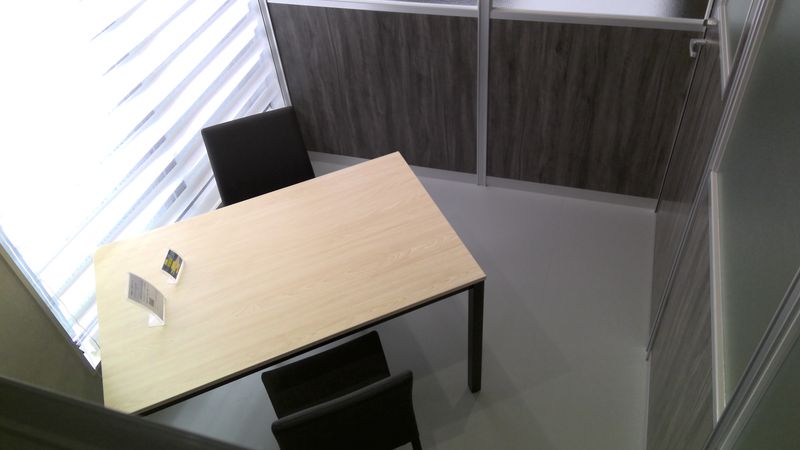 会議室D - 貸し会議室　cresson