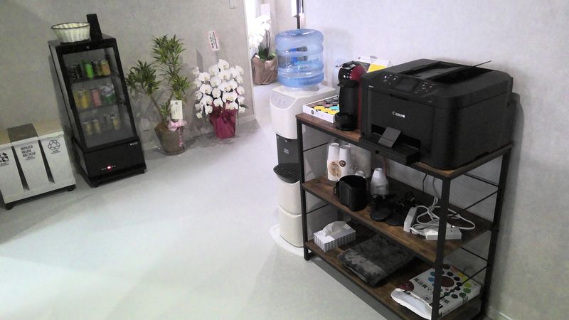 会議室D - 貸し会議室　cresson