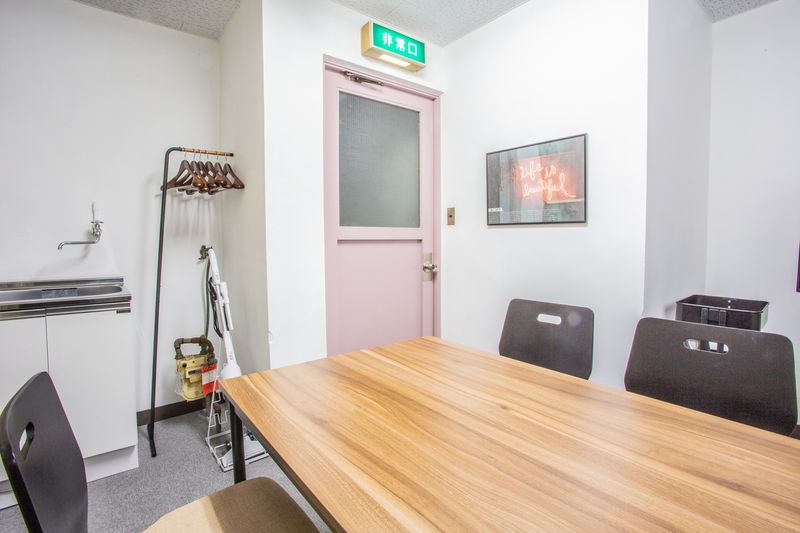 気軽に使える多目的レンタルスペース♡ - たくすぺ会議室★池袋駅徒歩１分！駅近・やすい・多目的・飲食可★