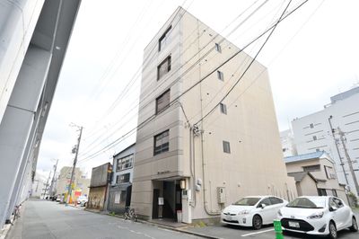 ビルの外観です - シン・浜松スペース駅南店 女子会・レンタルスペース・テレワーク会議に最適！Wi-Fi無料の入口の写真