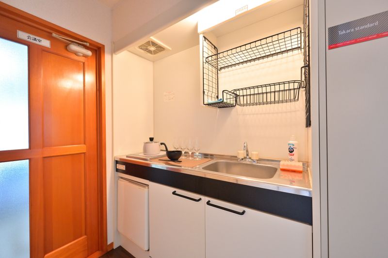 女子会・レンタルスペース・テレワーク会議に最適！Wi-Fi無料 - シン・浜松スペース駅南店