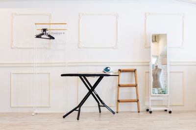 アイロン、ハンガーラック、脚立、姿見 - Studio Sweets box 鶯谷 【商用利用】ビターキャラメル[多目的スタジオ]の設備の写真