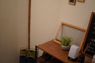 玄関スペース - スタジオ金魚鉢 配信もできる音楽ルームの室内の写真