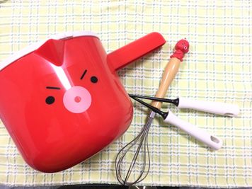 タコ焼きの道具は無料で使えます。 - わくわくカーニバル横浜2号 わくわくカーニバル横浜2号広々スペースの設備の写真