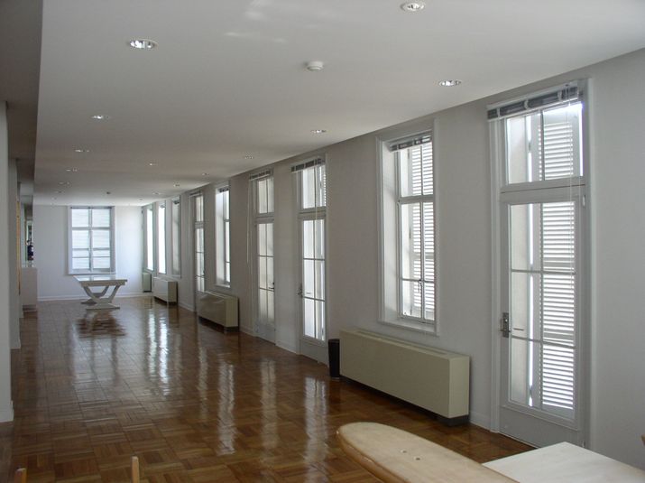 サロン - アンスティチュ・フランセ関西