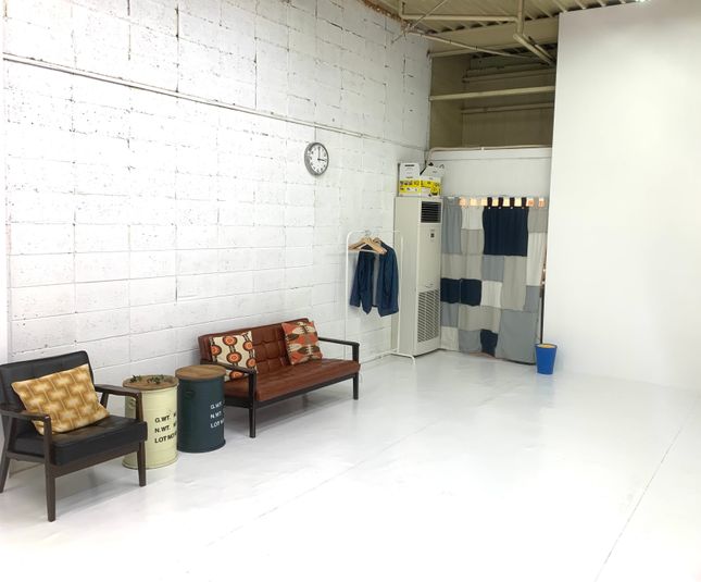 ホリゾント風 & ハウススタジオ風が一度に使えます - studio DPS