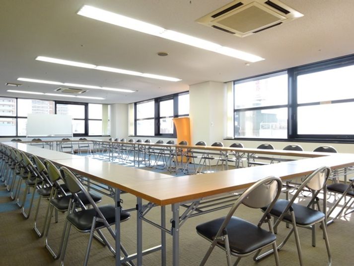 会議室（8階） - 愛知会議室 ユメックスビル豊橋駅前店