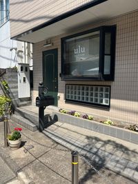 ulu eyebrow レンタルサロンの外観の写真
