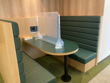 いい部屋Space中村公園店 会議室A（4人用）の設備の写真