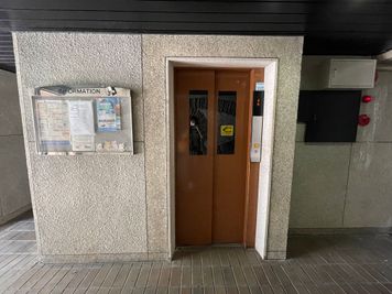 １階エレベーター - 名古屋パーティルーム ミニシアタースペースのその他の写真
