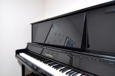 アップライトピアノ（YAMAHA） - 音楽練習室スタジオアコースティック 7Aルーム（4.5帖アップライトピアノ：1名～2名利用）の室内の写真
