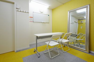 【世田谷／用賀駅２分】２部屋でピアノ有・駅近なのでアナウンスにも便利！広めの空間でレッスンにもオススメ - ブリアサロン【世田谷-用賀駅 歩１分】🎹ピアノ📶高速WIFI