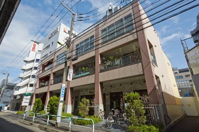 駅から徒歩スグです - ブリアサロン用賀駅 南口徒歩１分 （２部屋利用）ルームC＋防音室B（ピアノ）【WIFI】の外観の写真