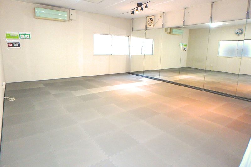 4F - S&Fスタイル堺筋本町