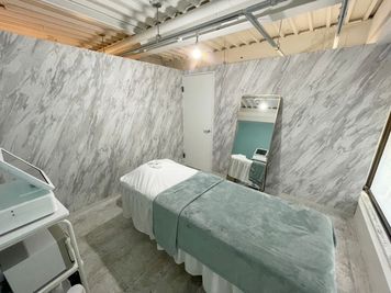 ハイフ専門店LIME レンタルサロン　赤羽の室内の写真