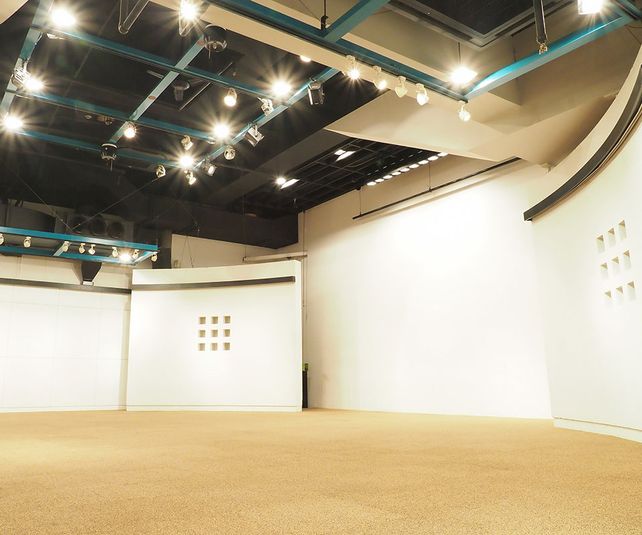 アッセンブリーホール - アッセンブリースペース