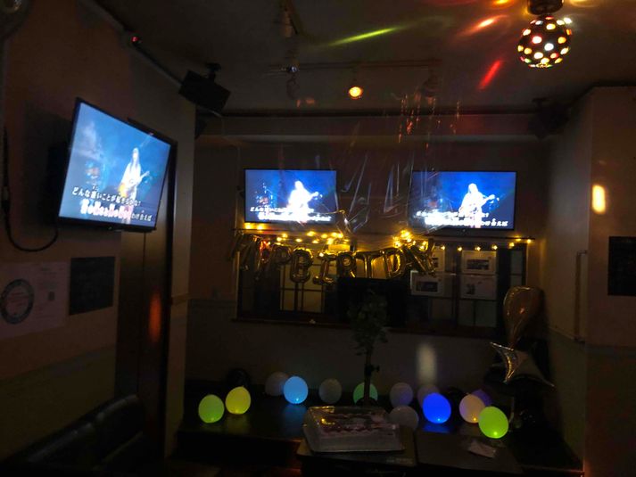 普段は通常営業しているカラオケ喫茶 - カラオケステージかえる