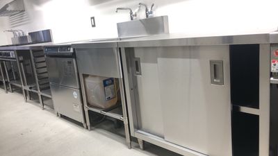 シンク下収納スペース - レンタルキッチン レンタルキッチンS  手前の設備の写真