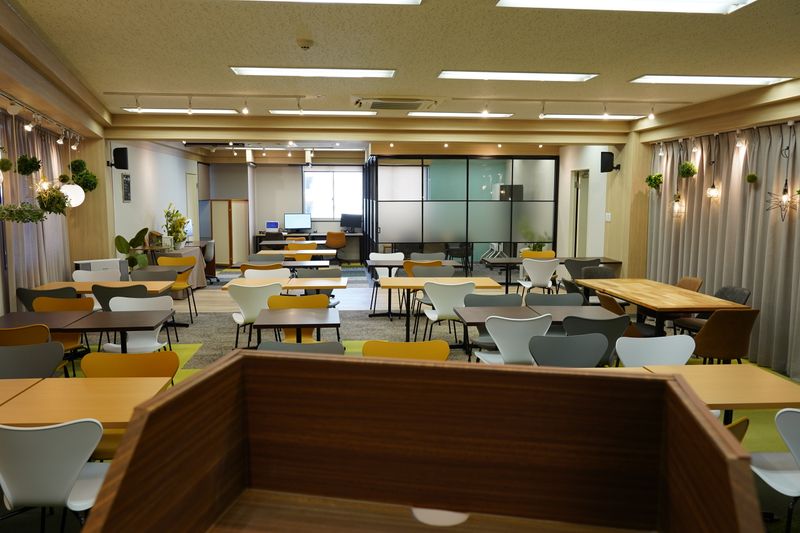 会議・セミナー利用多数のデザイナーズレンタルスペース - TSUNAGARU SPACE（ ツナガルスペース）