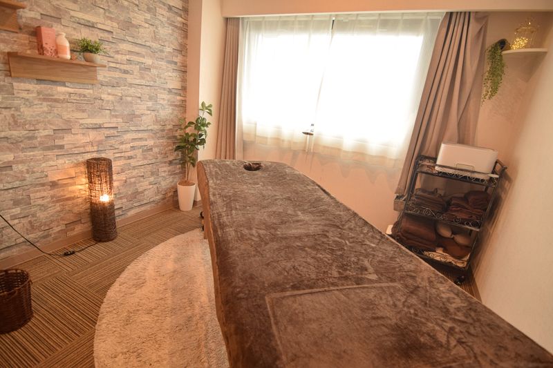 【マッサージやセラピーに！】レンタルサロンLINK BOX - レンタルシェアサロン LINKBOX